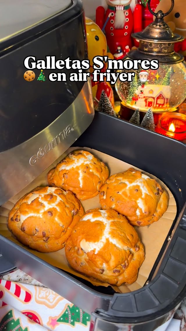 Air Fryer S'mores Cookies